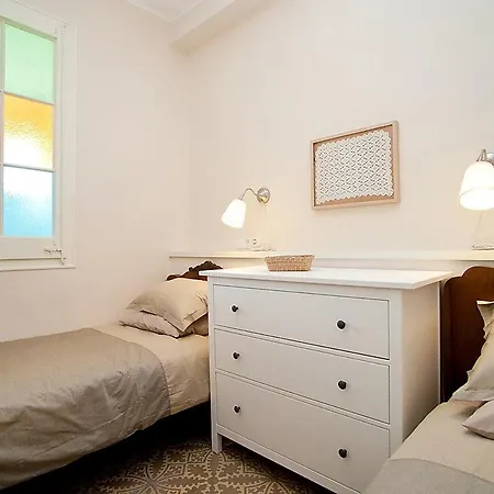 Apartament Poble Nou Tortella *